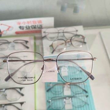 浪特梦纯钛复古款L7020