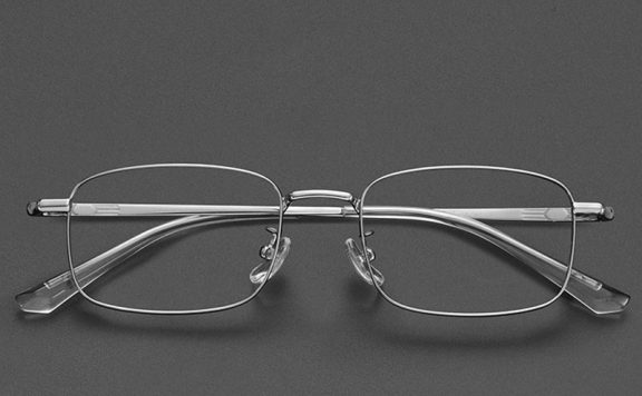 渐进多焦点镜片：镜架“身高”的大学问