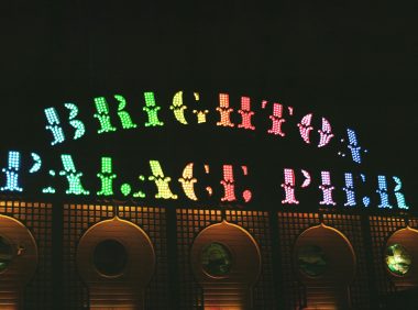 孩子近视的这些早期信号，你注意到了吗？